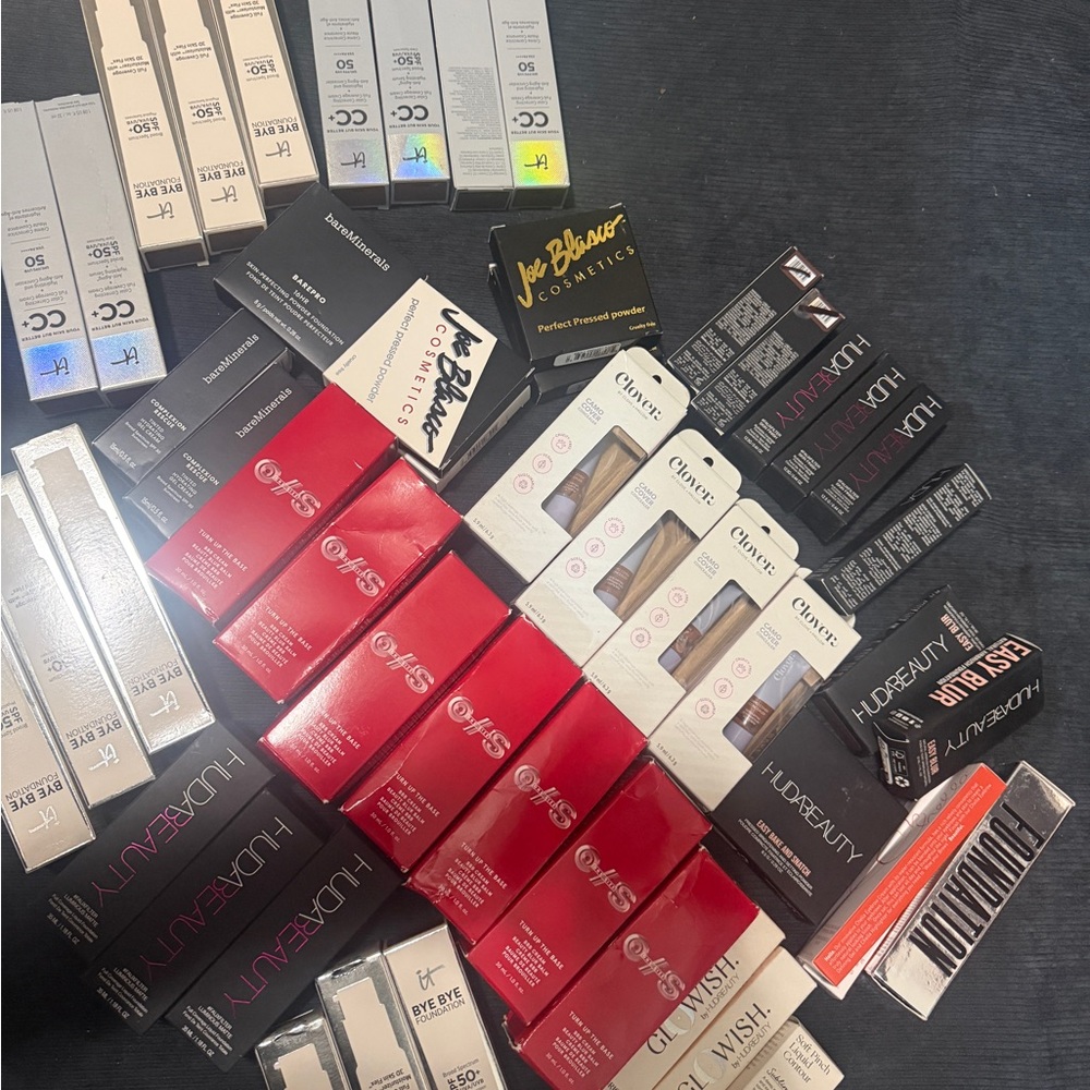 Deep tone reseller bundle Assorted Makeup Collection